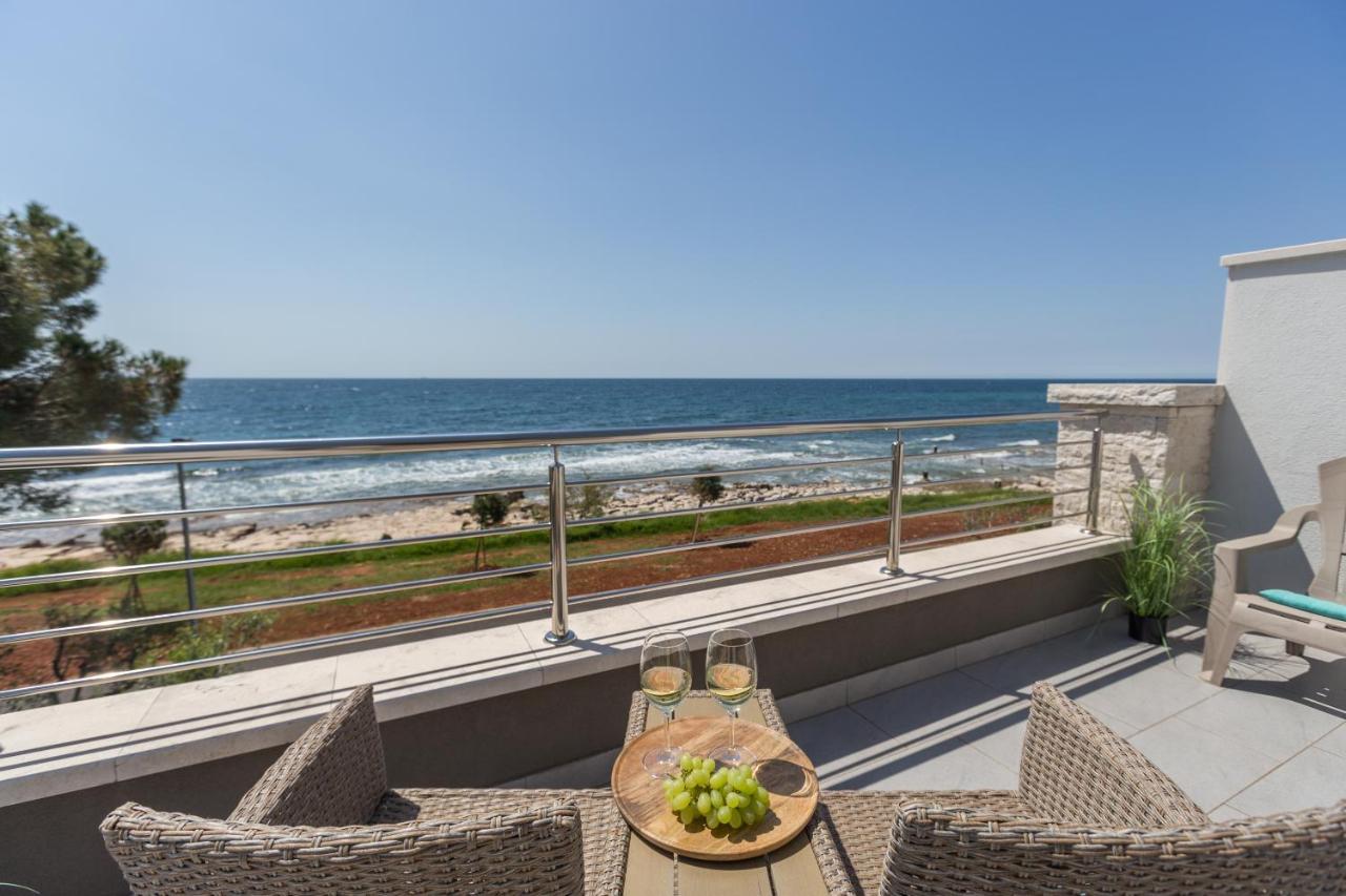 Villa Lucia Умаг Экстерьер фото